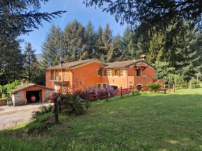 Tenuta Cerbaiola with Pool, Garden & Parking
